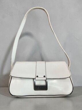 Y2K Vintage Guess White Handbag Purse Shoulder Bag